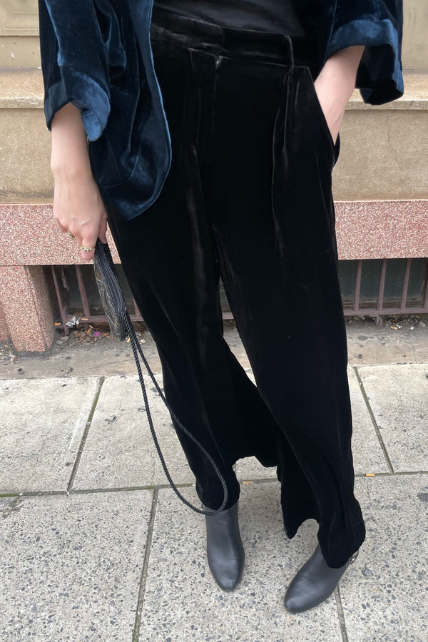 Josie Silk Velvet Pants - Black